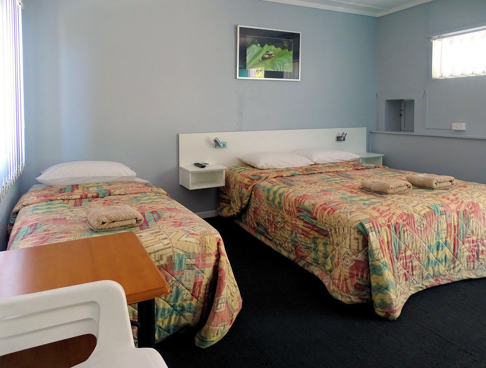 Plantation Retro Motel Tyndale Bagian luar foto